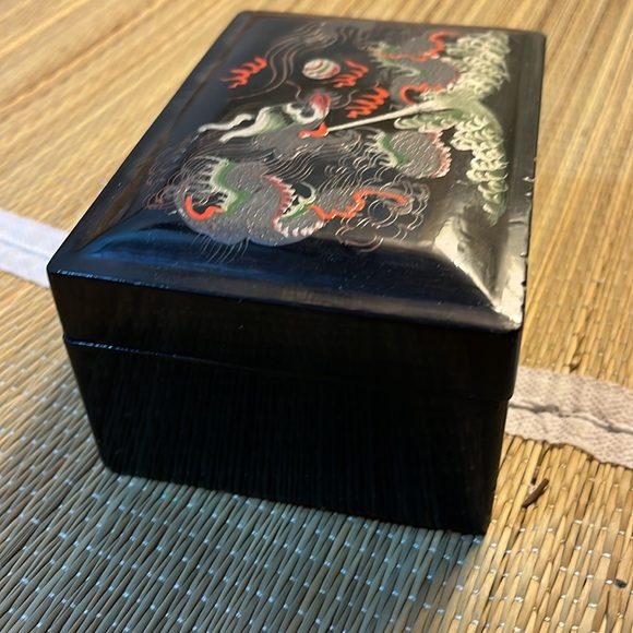 Chinese Inspired Black Wooden Trinket Box w/ Vibrant Hand Painted Dragon Design - Picture 9 of 12